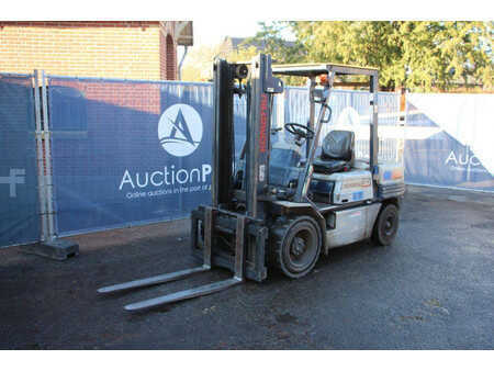 Dieselový VZV 1995  Komatsu FD30T-11E (8)