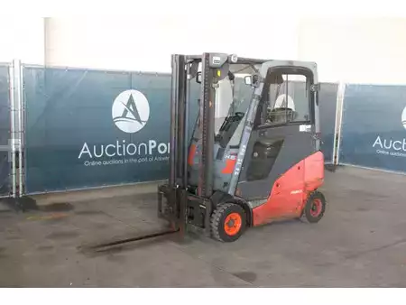 LPG VZV 2012  Linde H16T-01 (8)