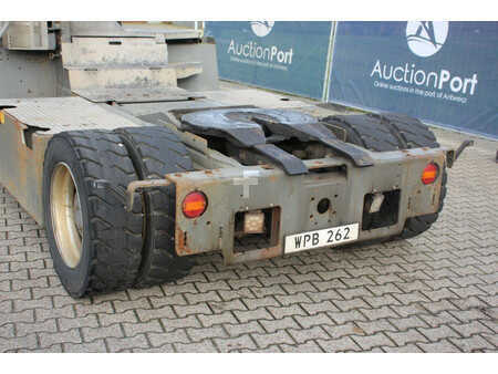 Terminaltraktor 2016  Terberg YT182 (13)