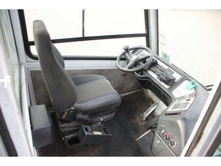 Terminaltraktor 2016  Terberg YT182 (23)