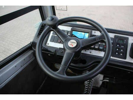 Terminaltraktor 2016  Terberg YT182 (26)