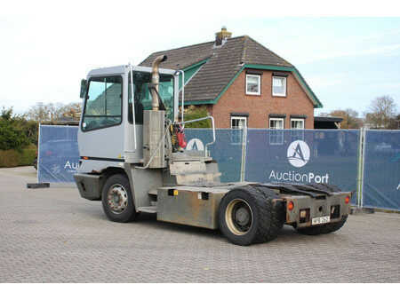 Terminaltraktor 2016  Terberg YT182 (3)