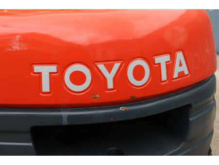 Carrelli elevatori diesel 1998  Toyota 62-6FDF25 (17)