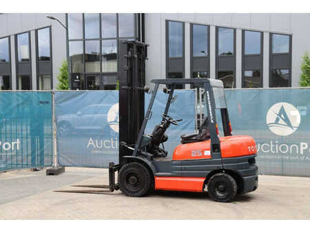 Carrelli elevatori diesel 1998  Toyota 62-6FDF25 (3)