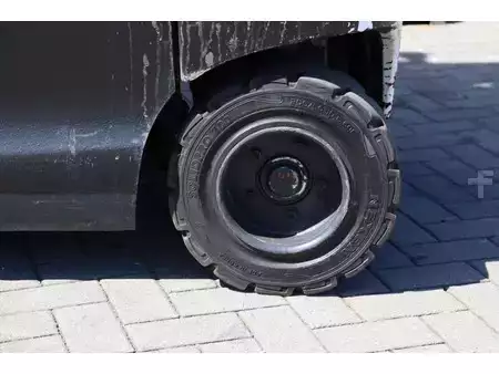 El truck - 4 hjulet 2020  Linde E30HL-01/600 (18)