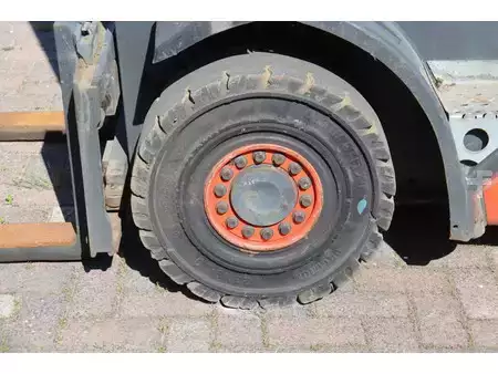 Gázüzemű targoncák 2018  Linde H25T-02 (14)
