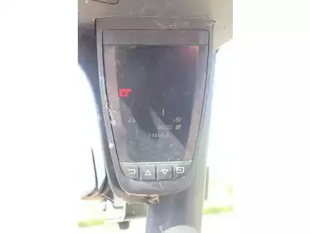 Gázüzemű targoncák 2018  Linde H25T-02 (29)