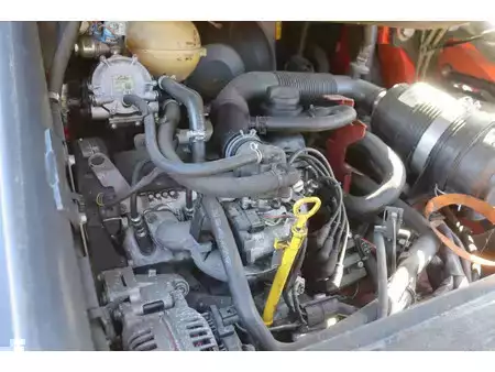 Gázüzemű targoncák 2018  Linde H25T-02 (34)