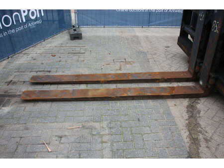 Containerhanterare 2001  Svetruck 1060-30 (12)