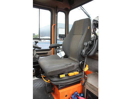 Containerhanterare 2001  Svetruck 1060-30 (27)