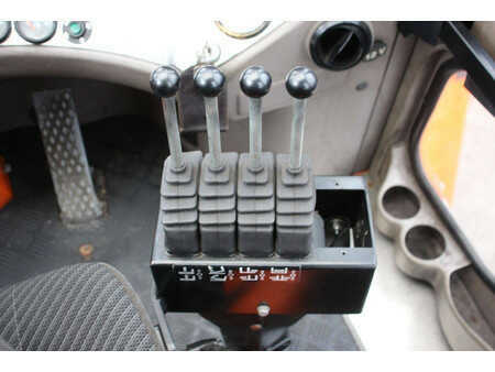 Containerhanterare 2001  Svetruck 1060-30 (30)