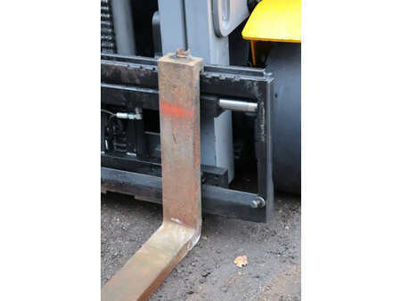 Gasoltruck 2016  Jungheinrich TFG 320 (11)