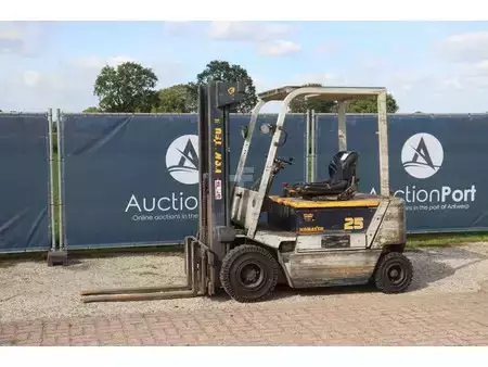 El truck - 4 hjulet 1995  Komatsu FB25H-1E (1)