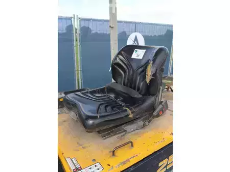 El truck - 4 hjulet 1995  Komatsu FB25H-1E (21)