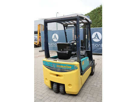 Elektryczne 4-kołowe 2000  Komatsu FB 20M-3F (5)