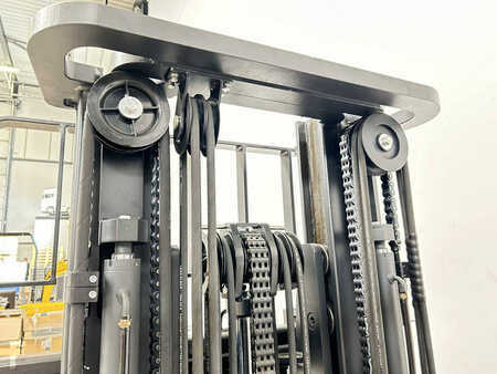 El truck - 4 hjulet 2023  Noblelift FE4P16QC (7)