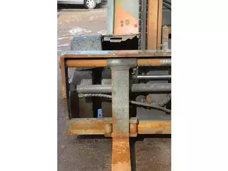 Carretilla elevadora diésel 2015  Linde H50D-02 (11)