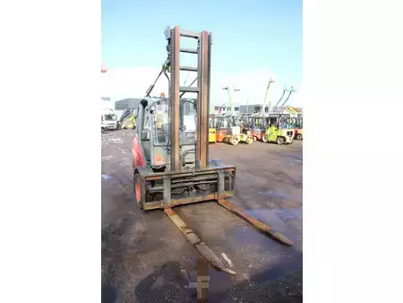 Carretilla elevadora diésel 2015  Linde H50D-02 (6)