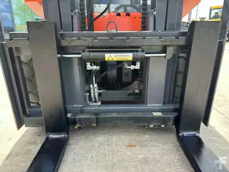 Diesel Forklifts 2025  Machpro MP-L38 (12)