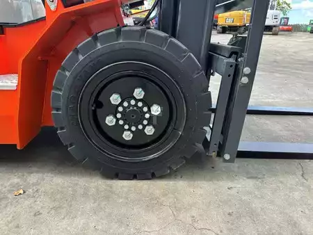 Diesel Forklifts 2025  Machpro MP-L38 (20)