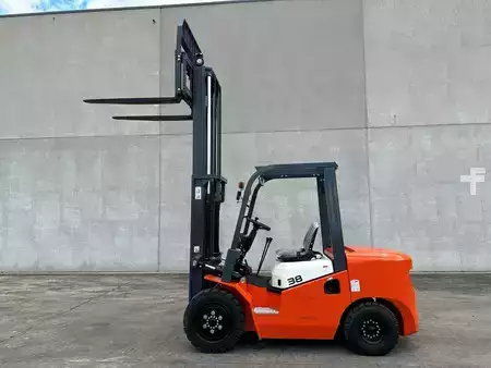 Diesel Forklifts 2025  Machpro MP-L38 (39)
