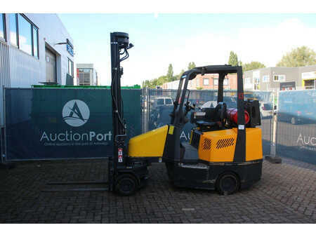 Gasoltruck 2014  Combilift 20S (1)