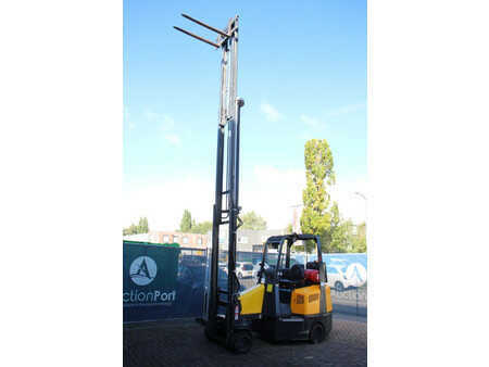 Gasoltruck 2014  Combilift 20S (29)