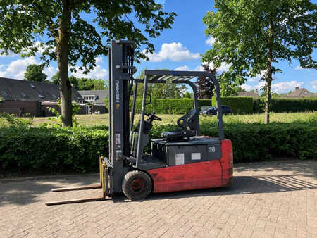 Electric - 4 wheels 2003  Nichiyu FBT20PN (1)