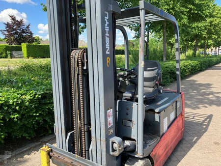 Electric - 4 wheels 2003  Nichiyu FBT20PN (7)
