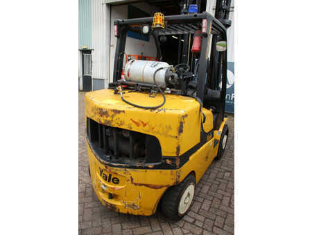 Carrelli elevatori GPL 2010  Yale GLC70VX (5)