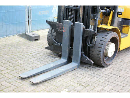 Carrelli elevatori GPL 2010  Yale GLC70VX (9)