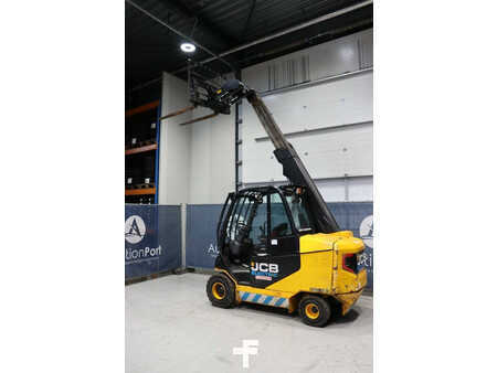 Carrelli elettrici 4 ruote 2019  JCB 30-19E (29)