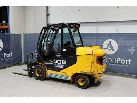 Carrelli elettrici 4 ruote 2019  JCB 30-19E (3)