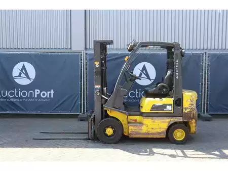 Diesel heftrucks 2005  Nissan FD01A18Q (2)