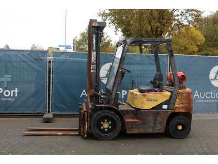 Carrelli elevatori GPL 2002  Daewoo G25E-5 (1)