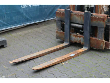 Carrelli elevatori GPL 2002  Daewoo G25E-5 (10)