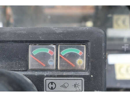 Carrelli elevatori GPL 2002  Daewoo G25E-5 (29)