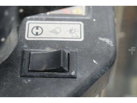 Carrelli elevatori GPL 2002  Daewoo G25E-5 (30)