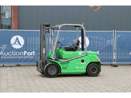 Carretilla elevadora diésel - Cesab Drago 350 (1)