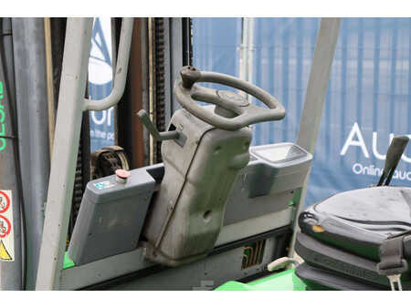 Carretilla elevadora diésel - Cesab Drago 350 (25)