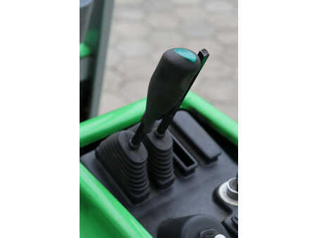 Carretilla elevadora diésel - Cesab Drago 350 (30)