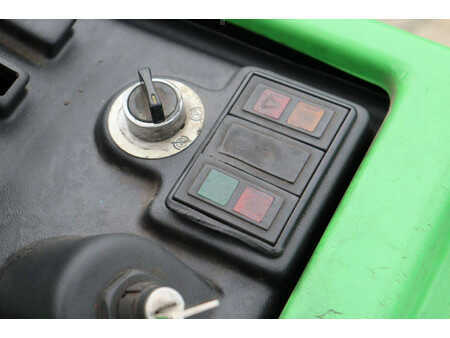 Carretilla elevadora diésel - Cesab Drago 350 (31)