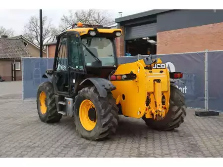 Telescopic forklift rigid 2017  JCB 536-70 Agri Super (4)