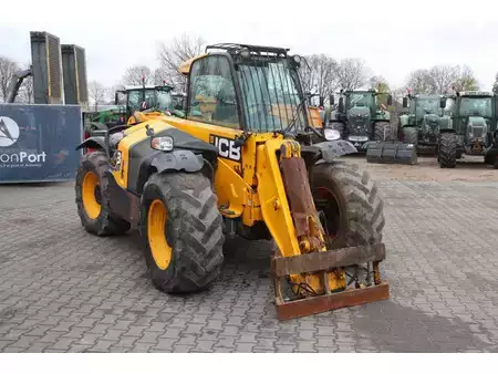 Telescopic forklift rigid 2017  JCB 536-70 Agri Super (7)