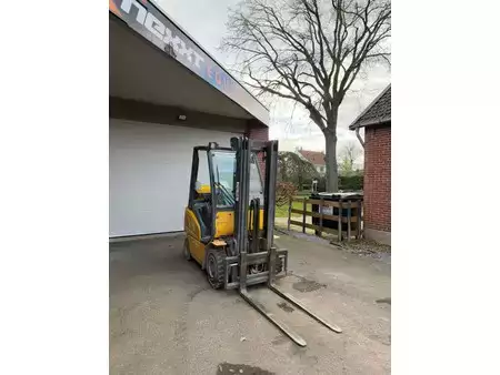 LPG Forklifts 2003  Jungheinrich TFG 16 AK (2)