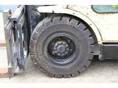 Carrelli elevatori diesel 1999  Hyster H4.50XM (17)