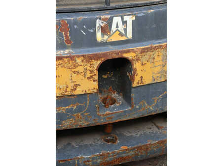 Carretilla elevadora GLP 2002  CAT Lift Trucks GC45K (18)