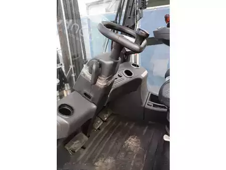 Nestekaasutrukki 2020  Linde H35T-01 (23)