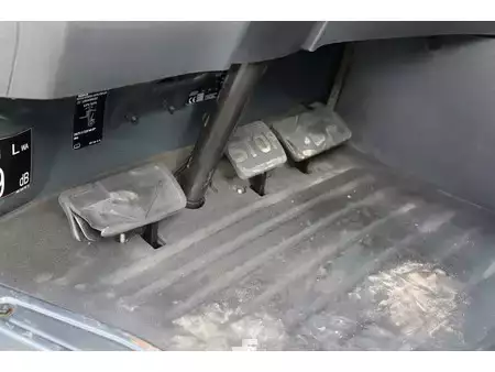 Nestekaasutrukki 2020  Linde H35T-01 (24)