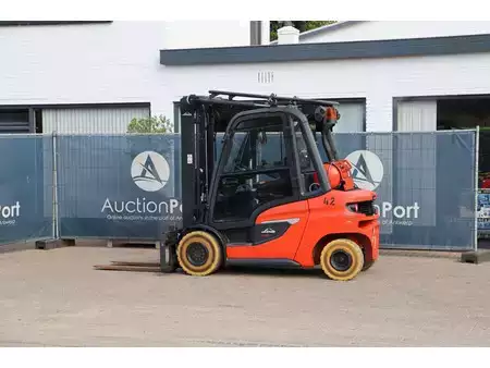 Nestekaasutrukki 2020  Linde H35T-01 (3)